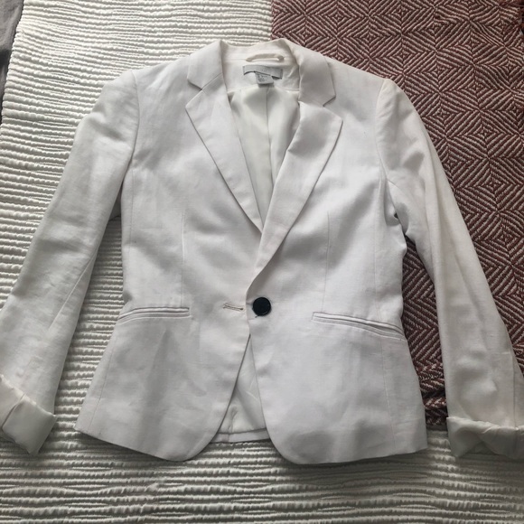 White Blazer with Black Detailing - Picture 5 of 9